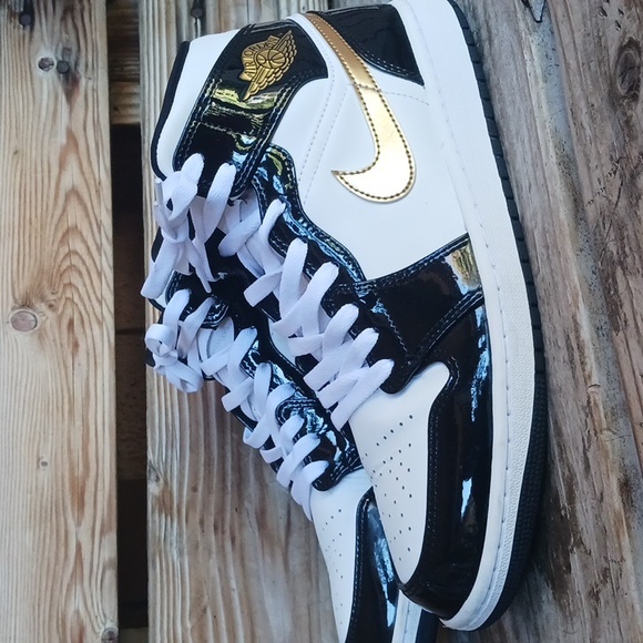 Jordan Other - Jordan 1 mids